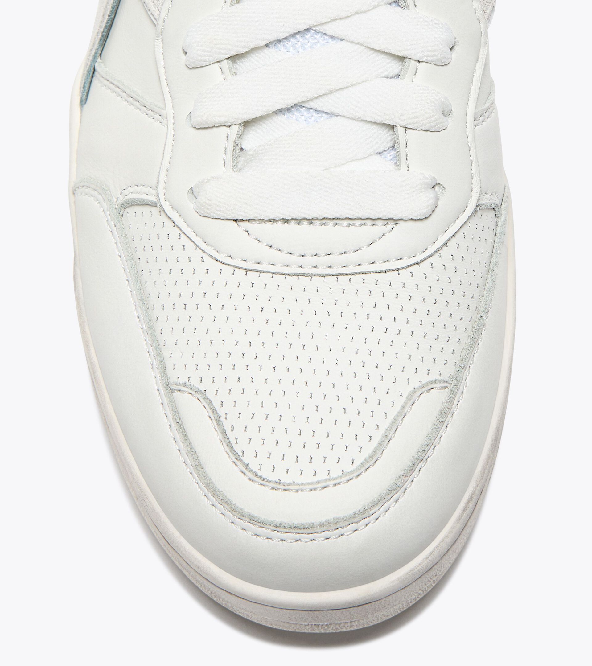 Diadora B560 Used White