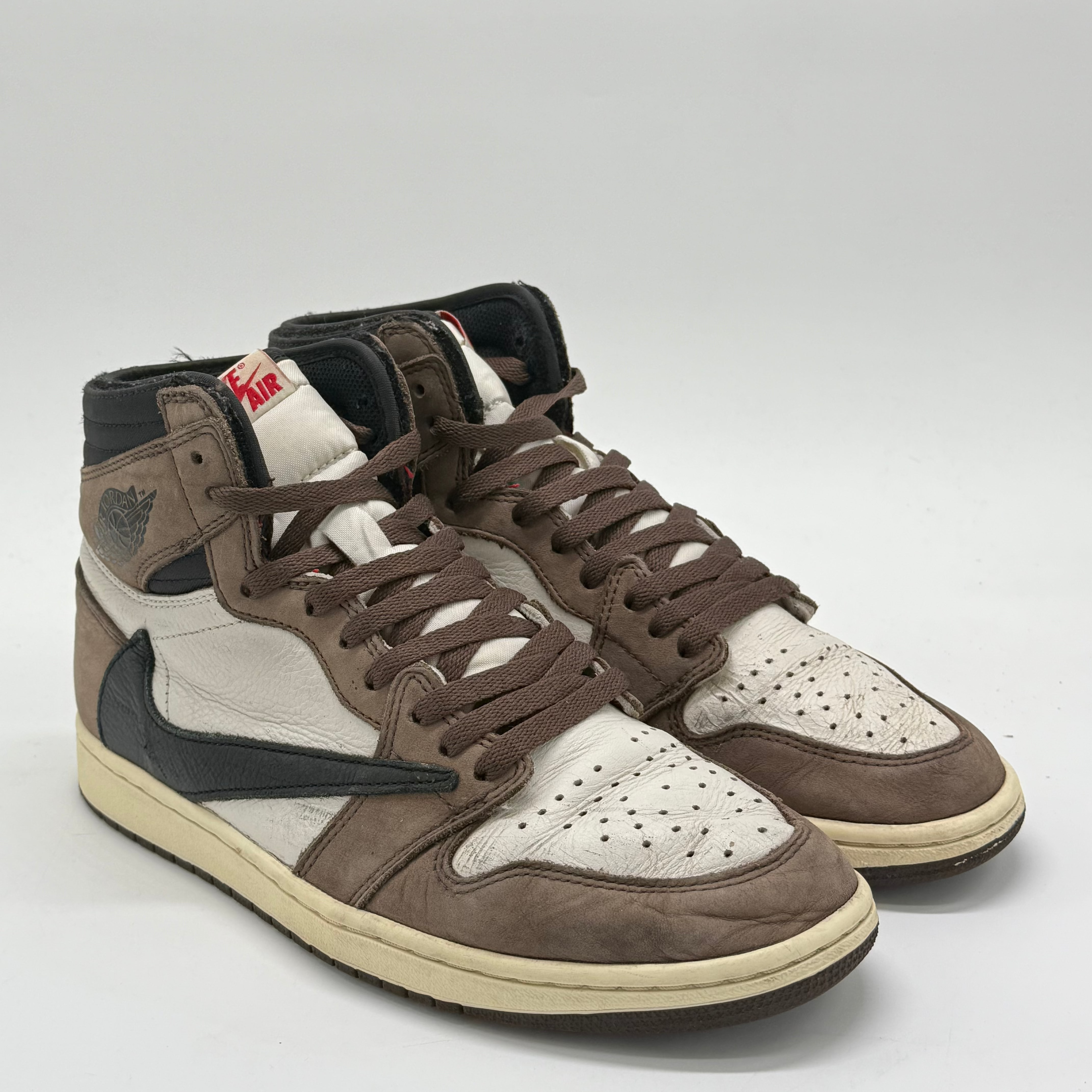 Nike Air Jordan 1 High Retro Travis Scott Cactus Jack - EU 43