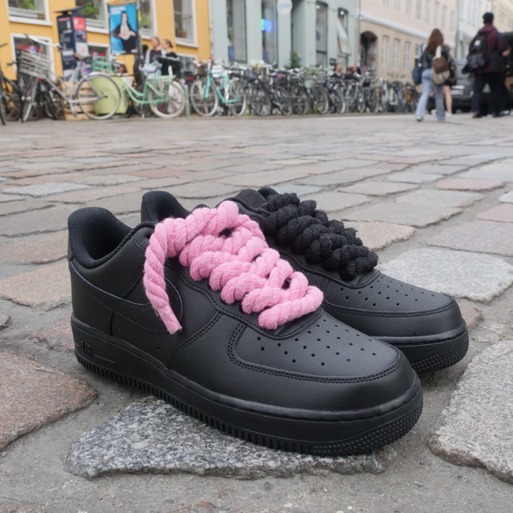 Chunky Rope Lace Customs Black