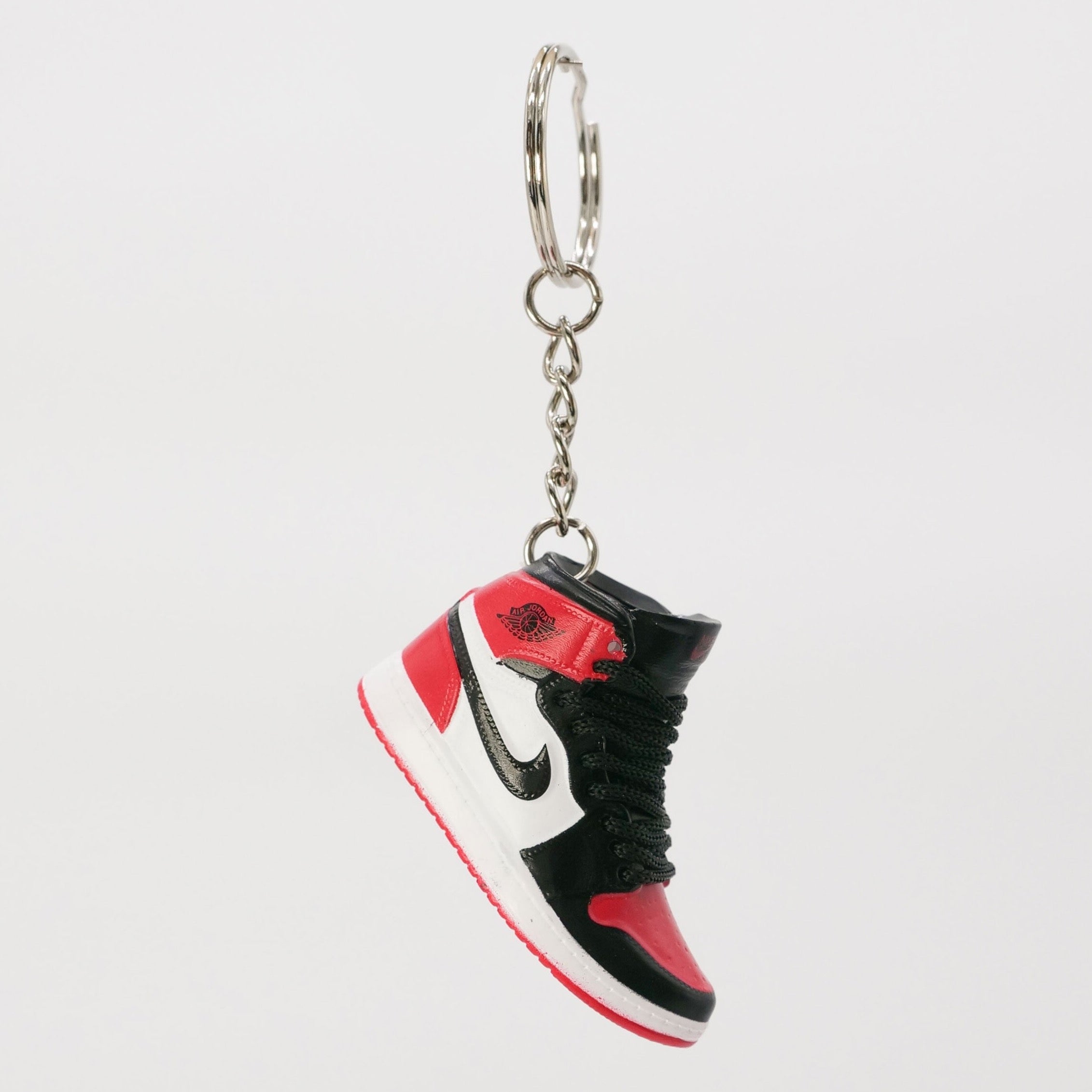 Sneaker keychain - Nike Air Jordan 1 Retro High Bred Toe