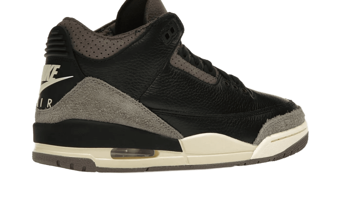 Air Jordan 3 Retro OG SP A Ma Maniére Black Violet Ore - FZ4811-001